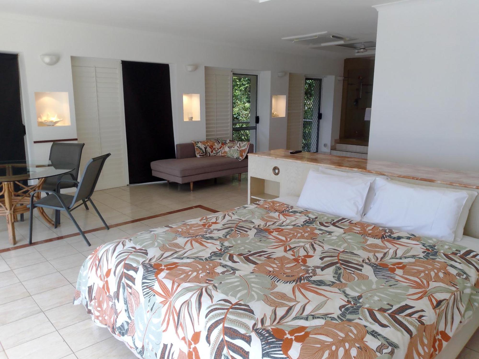 Yachtsmans Paradise, Whitsundays Hotel Еърли Бийч Стая снимка